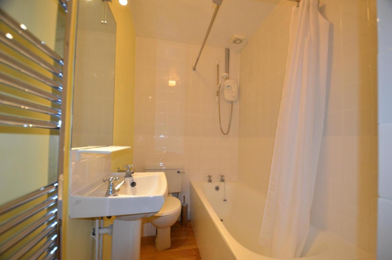 Appartamento Notting Hill Charm -Sleeps 5 - Urban Retreat Londra Esterno foto