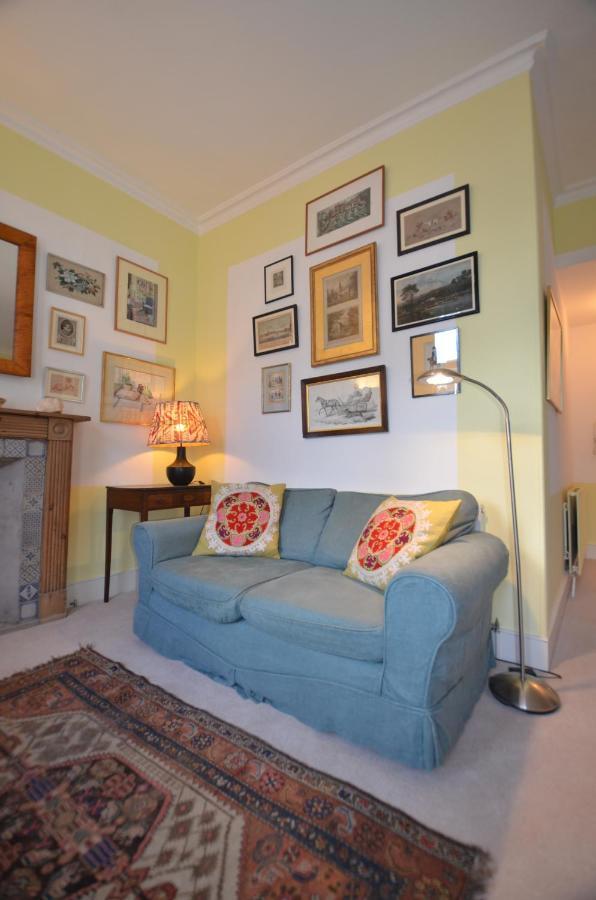 Appartamento Notting Hill Charm -Sleeps 5 - Urban Retreat Londra Esterno foto
