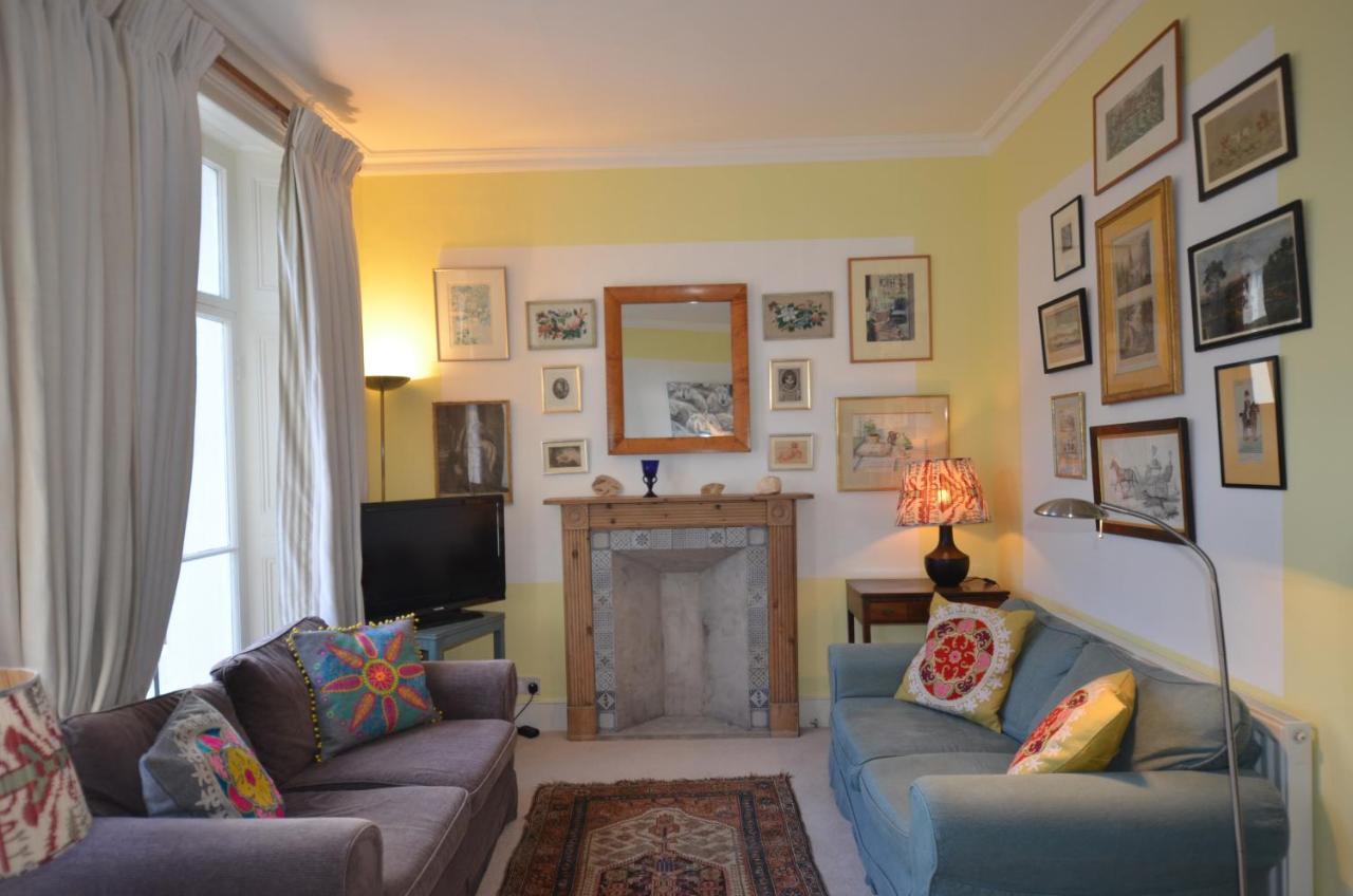 Appartamento Notting Hill Charm -Sleeps 5 - Urban Retreat Londra Esterno foto